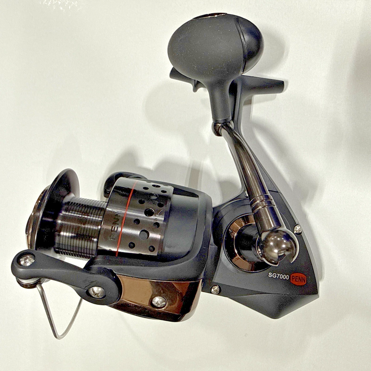 New Penn Sargus 7000 Spinning Reel SG7000 Saltwater Freshwater