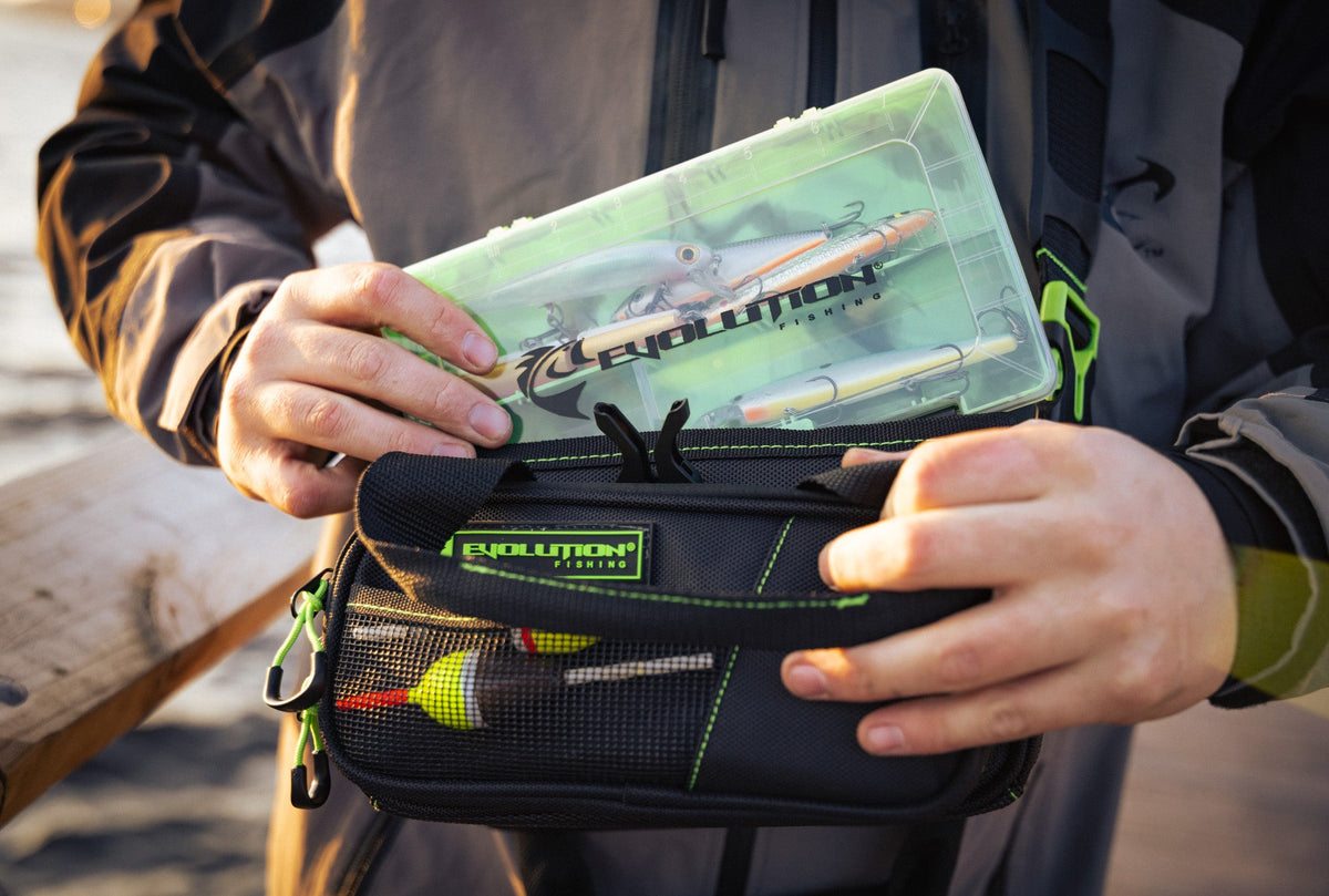 Horizontal 3500 Drift Series Tackle Bag - Green