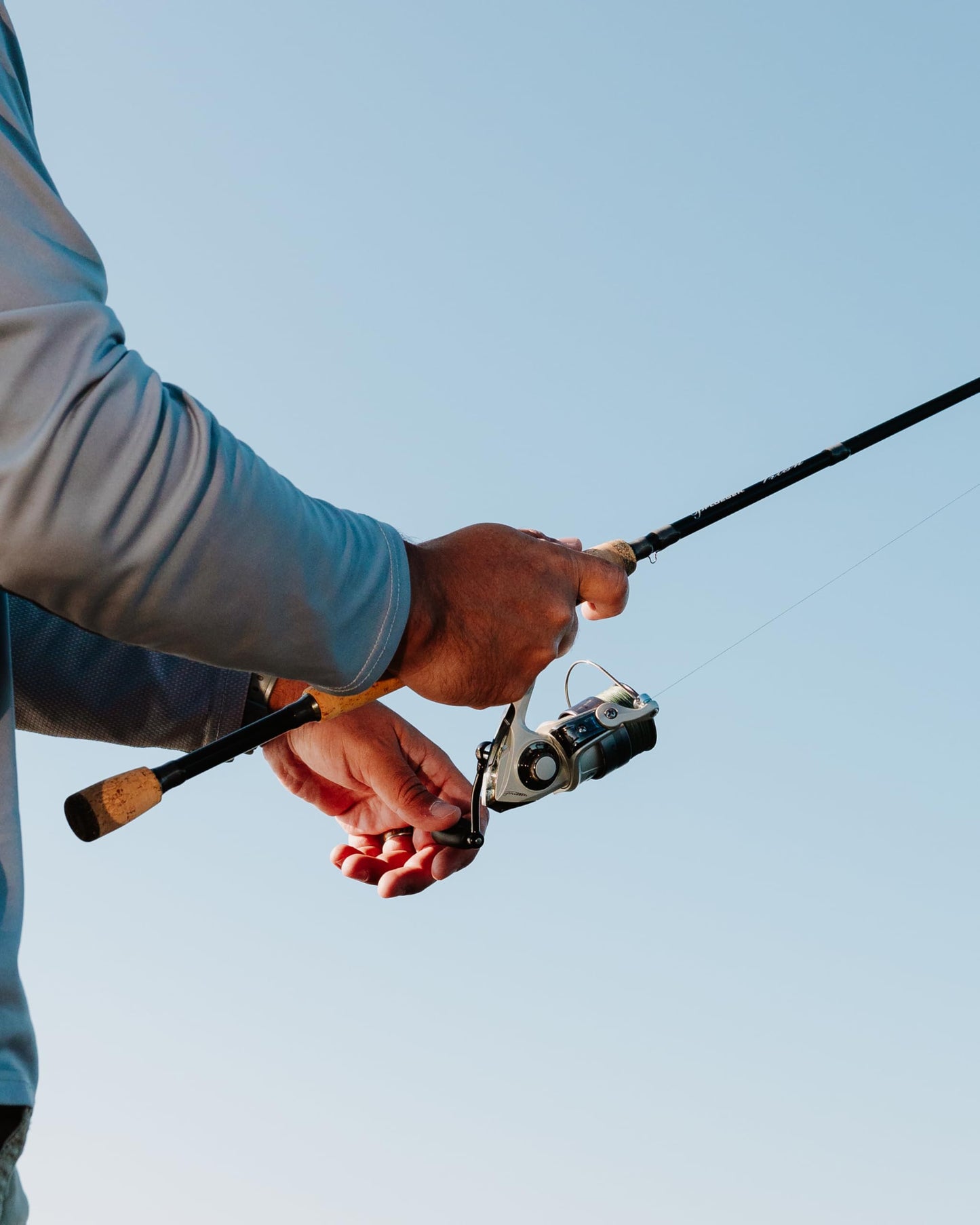 Pflueger Trion Spinning Reel Size 20 Fishing Reel, Right/Left Handle Position, Graphite Body and Rotor, Corrosion-Resistant, Aluminum Spool, Front Drag System,Silver