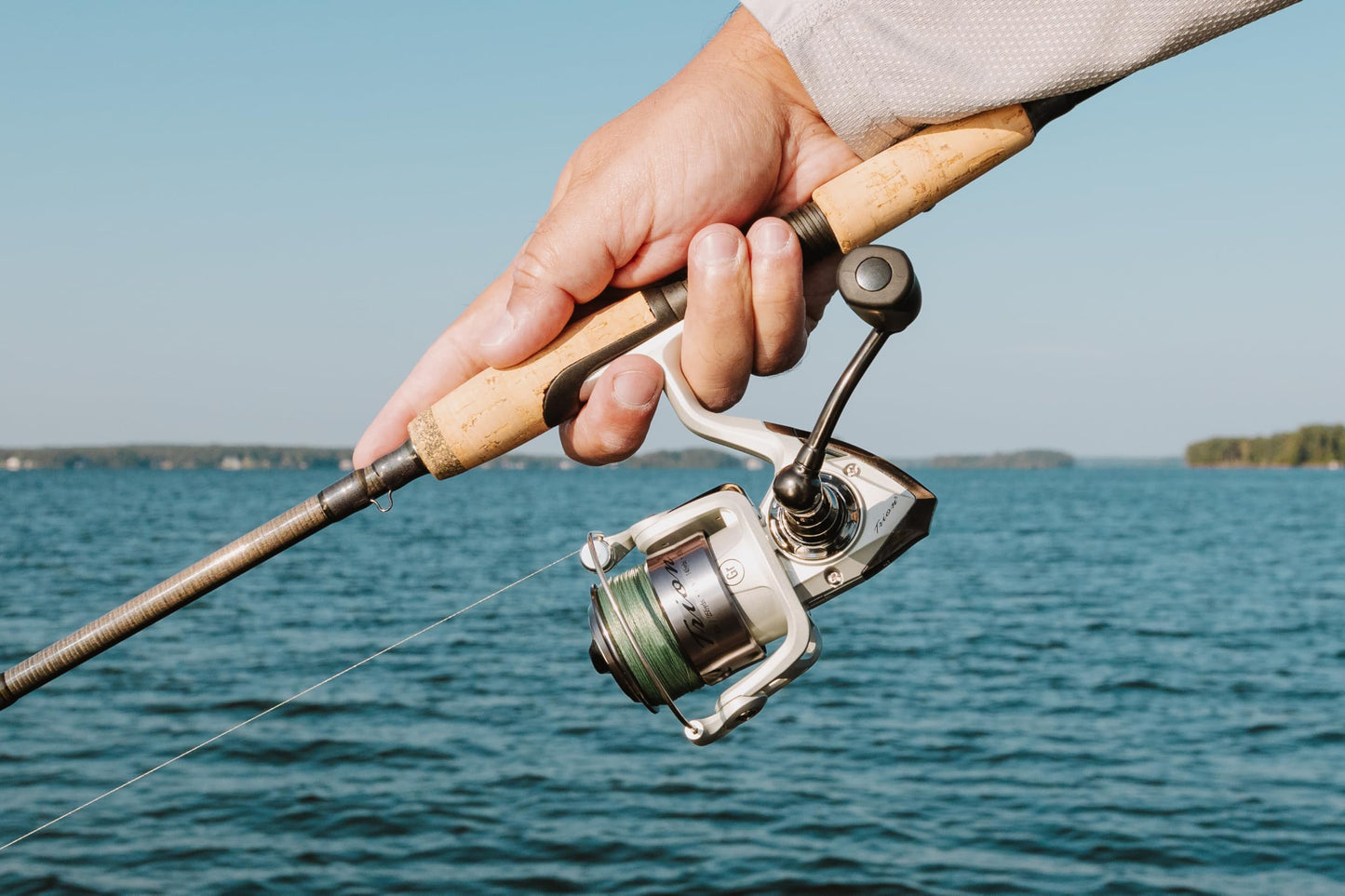 Pflueger Trion Spinning Reel Size 20 Fishing Reel, Right/Left Handle Position, Graphite Body and Rotor, Corrosion-Resistant, Aluminum Spool, Front Drag System,Silver