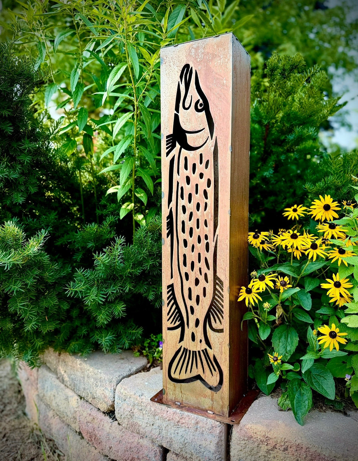 XL Steel Fish Luminary Pillar | 30 & 36 in.